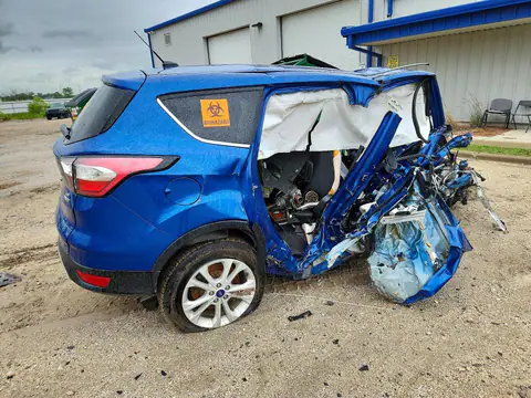 1FMCU9GD6HUC00136 — 2017 Ford Escape, photo 3 from Copart 30.09.2026, Front end