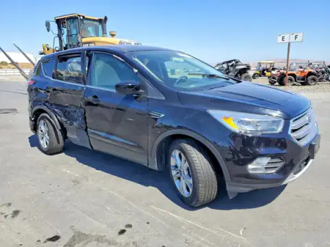 1FMCU0G98HUE97627 — 2017 Ford Escape, foto 4 de Copart 21.09.2026, Lateral