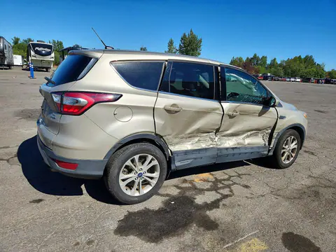 2017 Ford Escape VIN 1FMCU9GD5HUE24093 фото 3