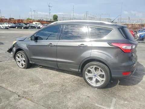 2017 Ford Escape VIN 1FMCU0J93HUD66467 фото 2