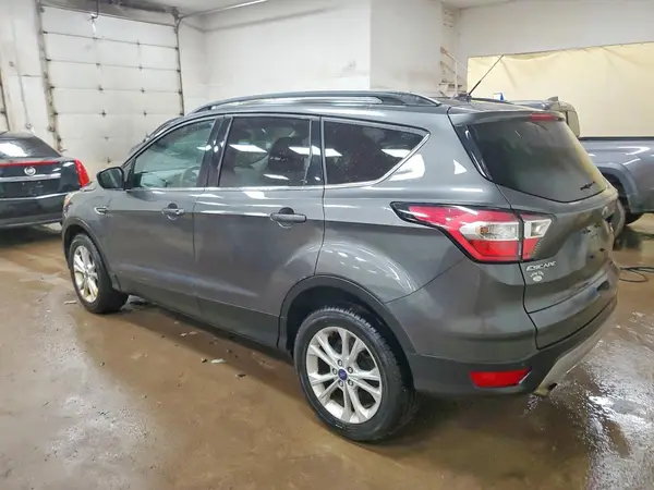 1FMCU9GD1HUC09763 — 2017 Ford Escape, photo 2 from Copart, Hail