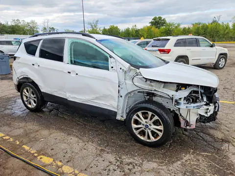 2017 FORD ESCAPE VIN 1FMCU9GD2HUC09948 фото 4