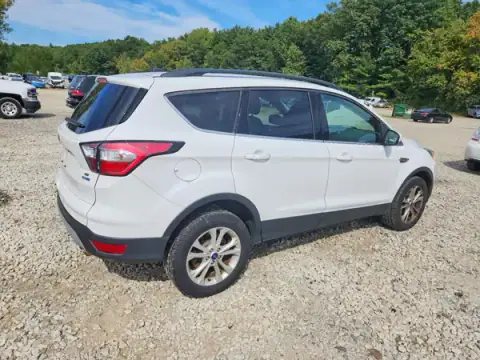 1FMCU9GD8HUD98847 — 2017 Ford Escape, фото 3 з Copart 30.09.2026, Механічні пошкодження