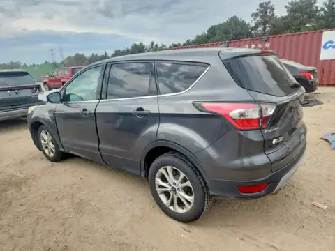 1FMCU0GD9HUA99654 — 2017 Ford Escape, photo 2 from Copart, Front end