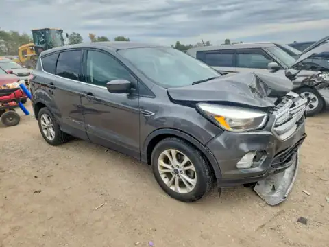 1FMCU0GD9HUA99654 — 2017 Ford Escape, photo 4 from Copart, Front end
