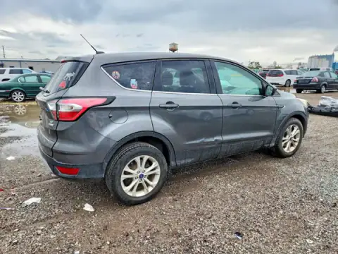 1FMCU0GD9HUD44047 — 2017 Ford Escape, фото 3 з Copart 30.09.2026, Механічні пошкодження