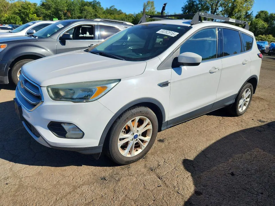 2017 FORD ESCAPE VIN 1FMCU0GD5HUE77372 фото 1