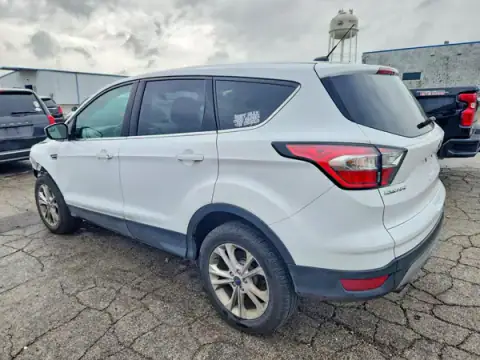1FMCU9GDXHUC96367 — 2017 Ford Escape, photo 2 from Copart, Front end