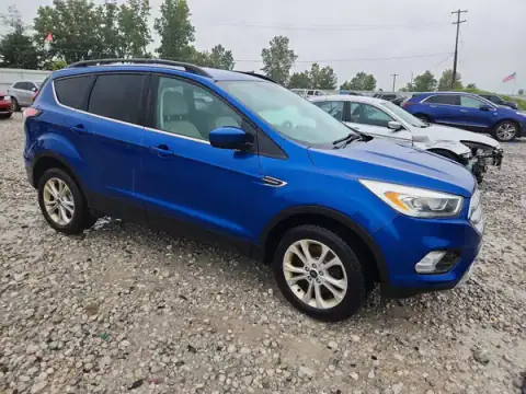1FMCU9GD8HUB01446 — 2017 Ford Escape, photo 4 from Copart 24.09.2026, Mechanical damage
