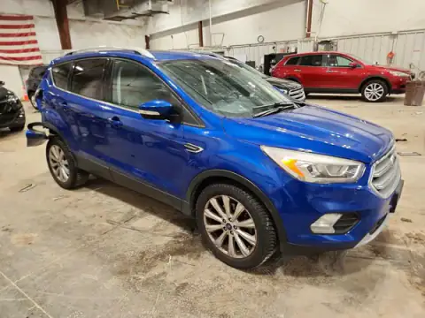 1FMCU9J93HUC08098 — 2017 Ford Escape, zdjęcie 4 z Copart, Tył
