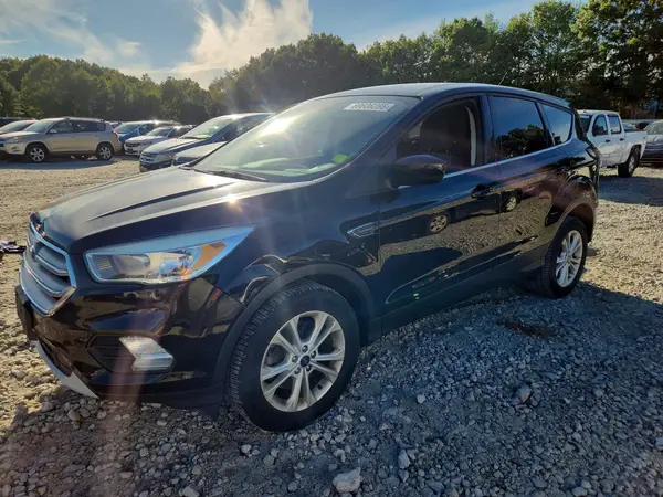 1FMCU9GDXHUD01552 Ford Escape 2017 — uszkodzenie Przód, zdjęcie przed naprawą