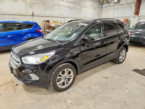 1FMCU9GD2HUD94504 — 2017 Ford Escape, Звичайний знос (Normal Wear), фото до ремонту