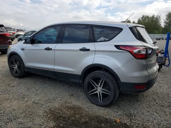 1FMCU0F71HUE98005 — 2017 Ford Escape, photo 2 from Copart, Front end