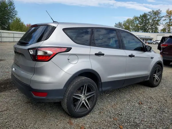 1FMCU0F71HUE98005 — 2017 Ford Escape, photo 3 from Copart, Front end