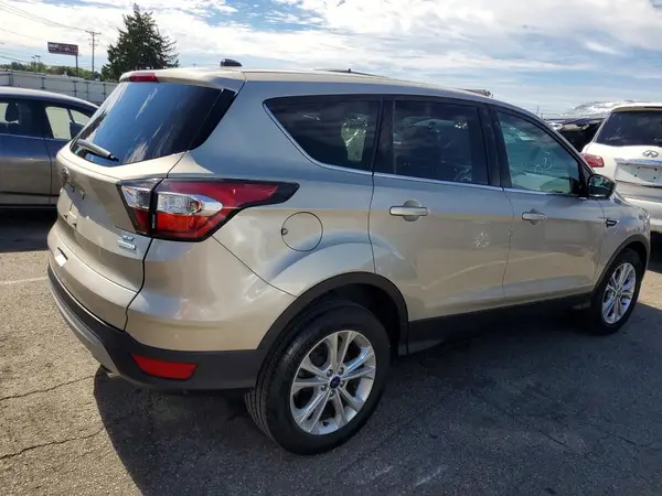 1FMCU0GD5HUA78686 — 2017 Ford Escape, photo 3 from Copart 02.10.2026, Side