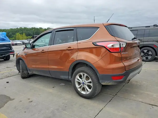 1FMCU0GD0HUC22855 — 2017 Ford Escape, photo 2 from Copart, Front end