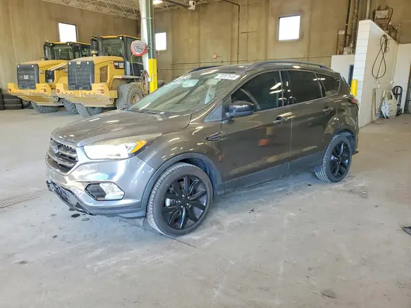 1FMCU0GD1HUE76798 Ford Escape 2017 — uszkodzenie Tył, zdjęcie przed naprawą