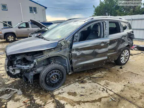 1FMCU9JD7HUD16275 — 2017 Ford Escape, Lateral, fotos antes de reparar