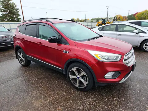 1FMCU9G95HUB66654 — 2017 Ford Escape, photo 4 from Copart 22.10.2026, Rear end