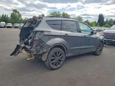 1FMCU9JD0HUB61570 — 2017 Ford Escape, photo 3 from Copart 14.10.2026, Rear end