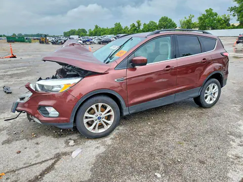 1FMCU0GD0JUB51758 — 2018 Ford Escape, Передняя часть (Front End), фото до ремонта