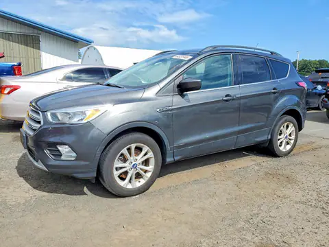1FMCU9GD9JUB92099 — 2018 Ford Escape, Мелкие вмятины და царапины (Minor Dent/Scratches), ფოტოები შეკეთებამდე