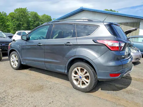 1FMCU9GD9JUB92099 — 2018 Ford Escape, фото 2 с аукциона Copart 23.10.2026, Мелкие вмятины и царапины