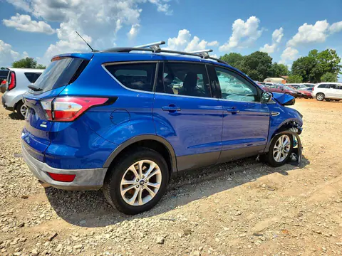 2018 Ford Escape VIN 1FMCU0GD2JUB81893 фото 3