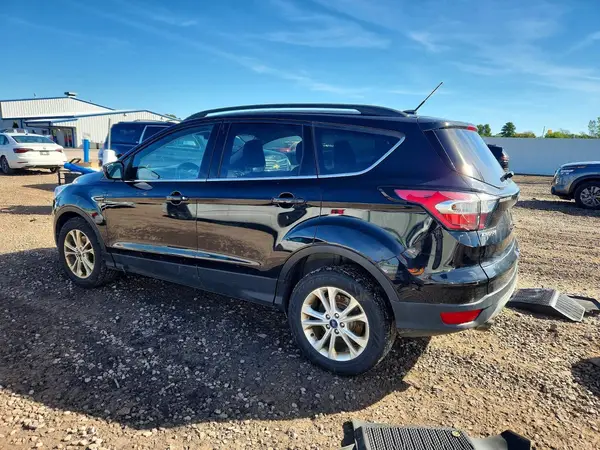 1FMCU9GD3JUA14902 — 2018 Ford Escape, фото 2 с аукциона Copart 05.10.2026, Задняя часть