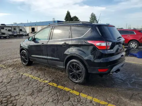 1FMCU9GD0JUB74834 — 2018 Ford Escape, фото 2 с аукциона Copart, ПЕРЕДНЯЯ ЧАСТЬ
