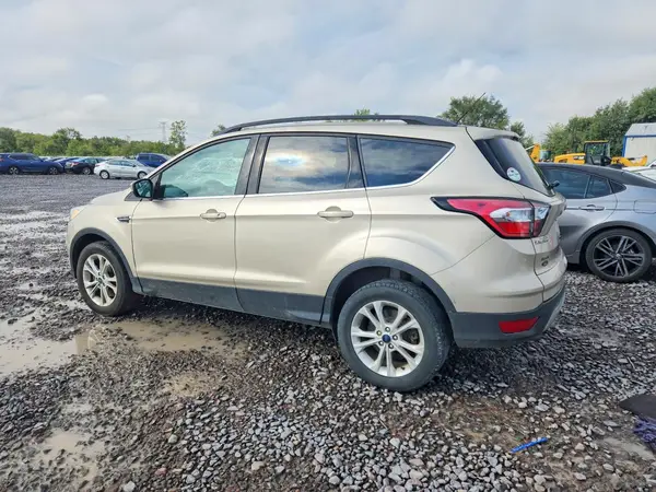 1FMCU9GD2JUC46147 — 2018 Ford Escape, фото 2 с аукциона Copart 12.10.2026, Передняя часть