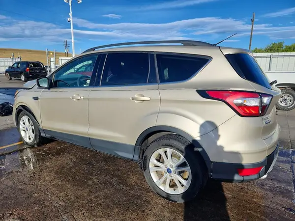 1FMCU9GD2JUC49954 — 2018 Ford Escape, photo 2 from Copart, Front end