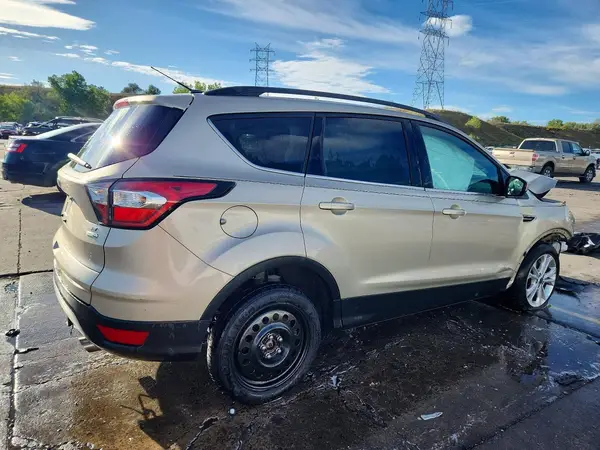 1FMCU9GD2JUC49954 — 2018 Ford Escape, photo 3 from Copart, Front end