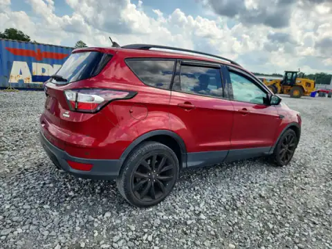 1FMCU0GD2JUD47619 — 2018 Ford Escape, фото 3 з Copart, Передня частина