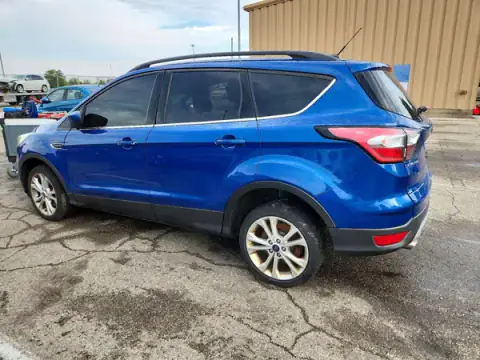 1FMCU0GD7JUA76041 — 2018 Ford Escape, photo 2 from Copart 07.10.2026, Mechanical damage