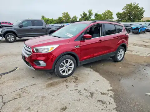1FMCU0GD1JUD57221 — 2018 Ford Escape, Desgaste normal (Normal Wear), fotos antes de reparar