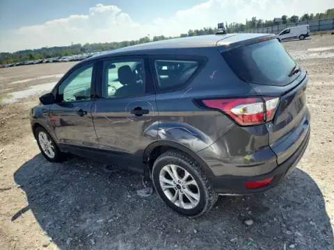 1FMCU0F71JUA17210 — 2018 Ford Escape, zdjęcie 2 z Copart, Przód