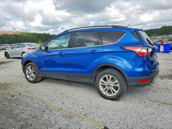 1FMCU0GD2JUD22817 — 2018 Ford Escape, фото 2 с аукциона Copart 30.09.2026, Механические повреждения