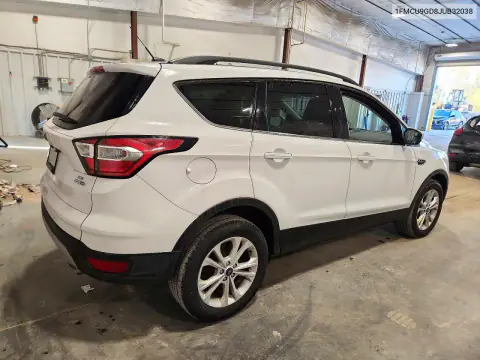 1FMCU9GD8JUB32038 — 2018 Ford Escape, photo 3 from Copart, Minor dents and scratches