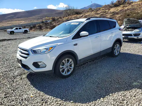 1FMCU9GD6JUC76834 — 2018 Ford Escape, Мелкие вмятины და царапины (Minor Dent/Scratches), ფოტოები შეკეთებამდე