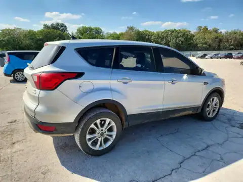 1FMCU0GD4KUB01219 — 2019 Ford Escape, zdjęcie 3 z Copart, Bok