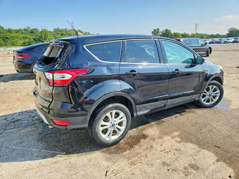 1FMCU9GD2KUC51446 — 2019 Ford Escape, zdjęcie 3 z Copart 14.10.2026, Dach