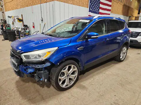 1FMCU9J93KUB65941 Ford Escape 2019 — повреждение Передняя часть, фото до ремонта