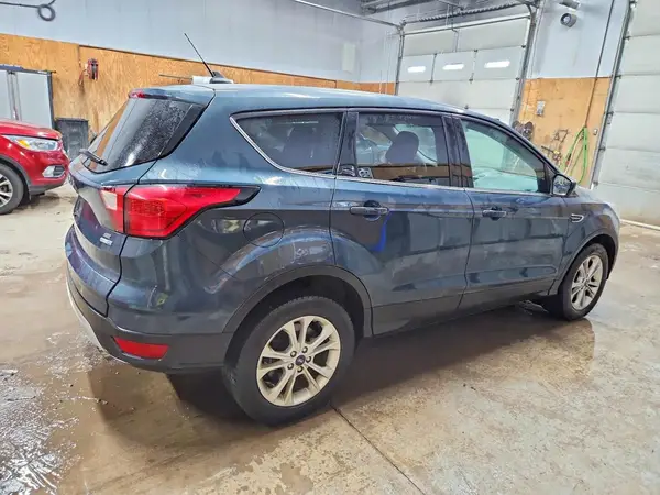 1FMCU9GD7KUC00542 — 2019 Ford Escape, фото 3 с аукциона Copart, Передняя часть