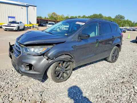 1FMCU0GD2KUB00540 — 2019 Ford Escape, ПЕРЕДНЯЯ ЧАСТЬ (Front End), фото до ремонта