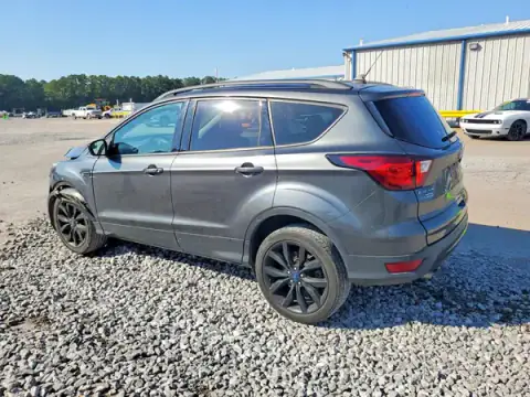 1FMCU0GD2KUB00540 — 2019 Ford Escape, foto 2 de Copart, Parte delantera