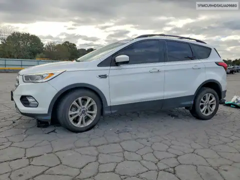 1FMCU9HD5KUA09880 — 2019 Ford Escape, ПЕРЕДНЯЯ ЧАСТЬ, фото до ремонта