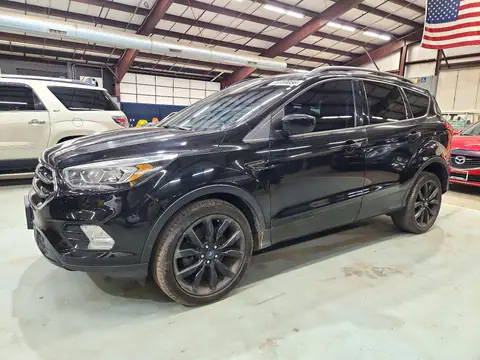 1FMCU9GD1KUB30469 — 2019 Ford Escape, Мелкие вмятины i царапины (Minor Dent/Scratches), zdjęć przed naprawą