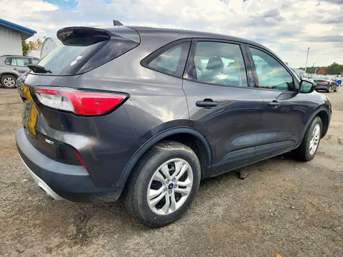 1FMCU9F65LUC17747 — 2020 Ford Escape, photo 3 from Copart 23.10.2026, Minor dents and scratches