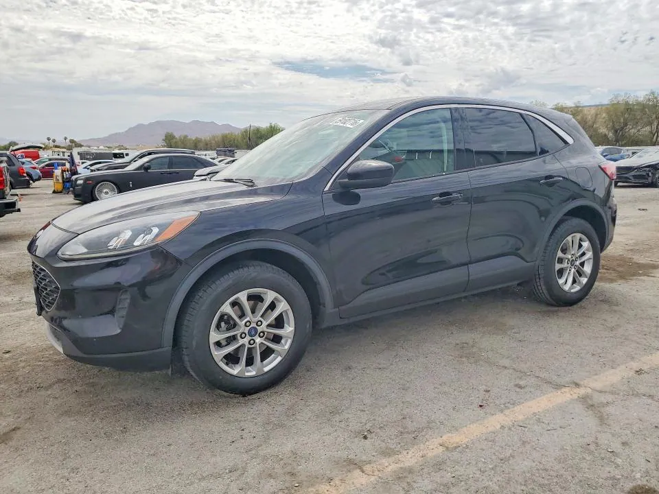 2021 Ford Escape VIN 1FMCU9G69MUB22656 фото 1